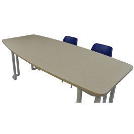 Tavolo per mensa con struttura metallica tubolare con gamba sagomata e verniciata e piano in legno sagomato ellittico per 8 persone cm. 200x100x72h