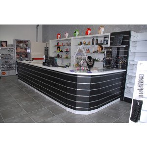 Banco vendita per negozi in metallo verniciato cm. 460x64x106h
