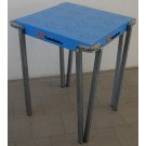Tavolo metallico con piano Verniciato blu per casa cm. 60x60x75h